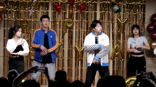 3舞蹈《forever young》