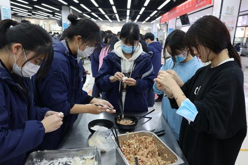 7我们的节日—迎冬至包饺子