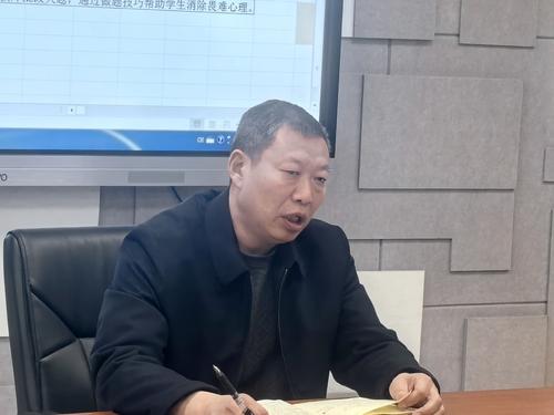 5副校长张继波讲话