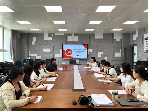 3）开题报告会现场