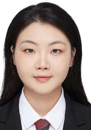 吕树欣，团委干事，负责处理部门日常事务、材料汇总、档案管理及学生干部队伍管理。
