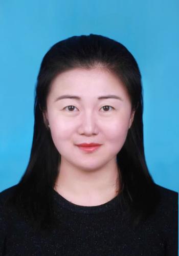 刘蕾-个人蓝底证件照 刘蕾-个人蓝底证件照