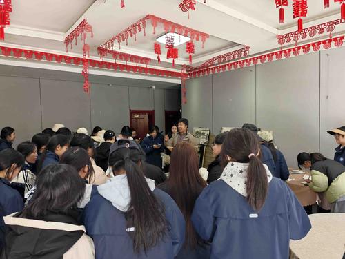 李德义老师对刚刚结束的课程进行要点总结