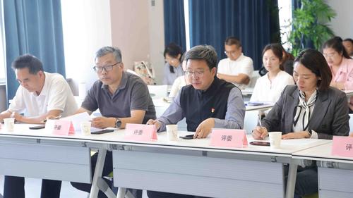 郑州市信息技术学校班主任基本功大赛决赛现场
